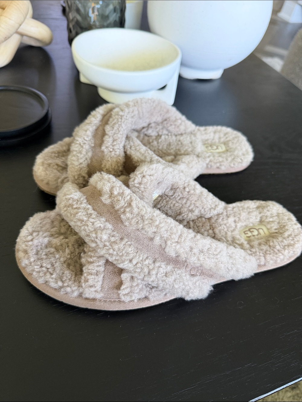 UGG Women's Crisscross Slide Slippers